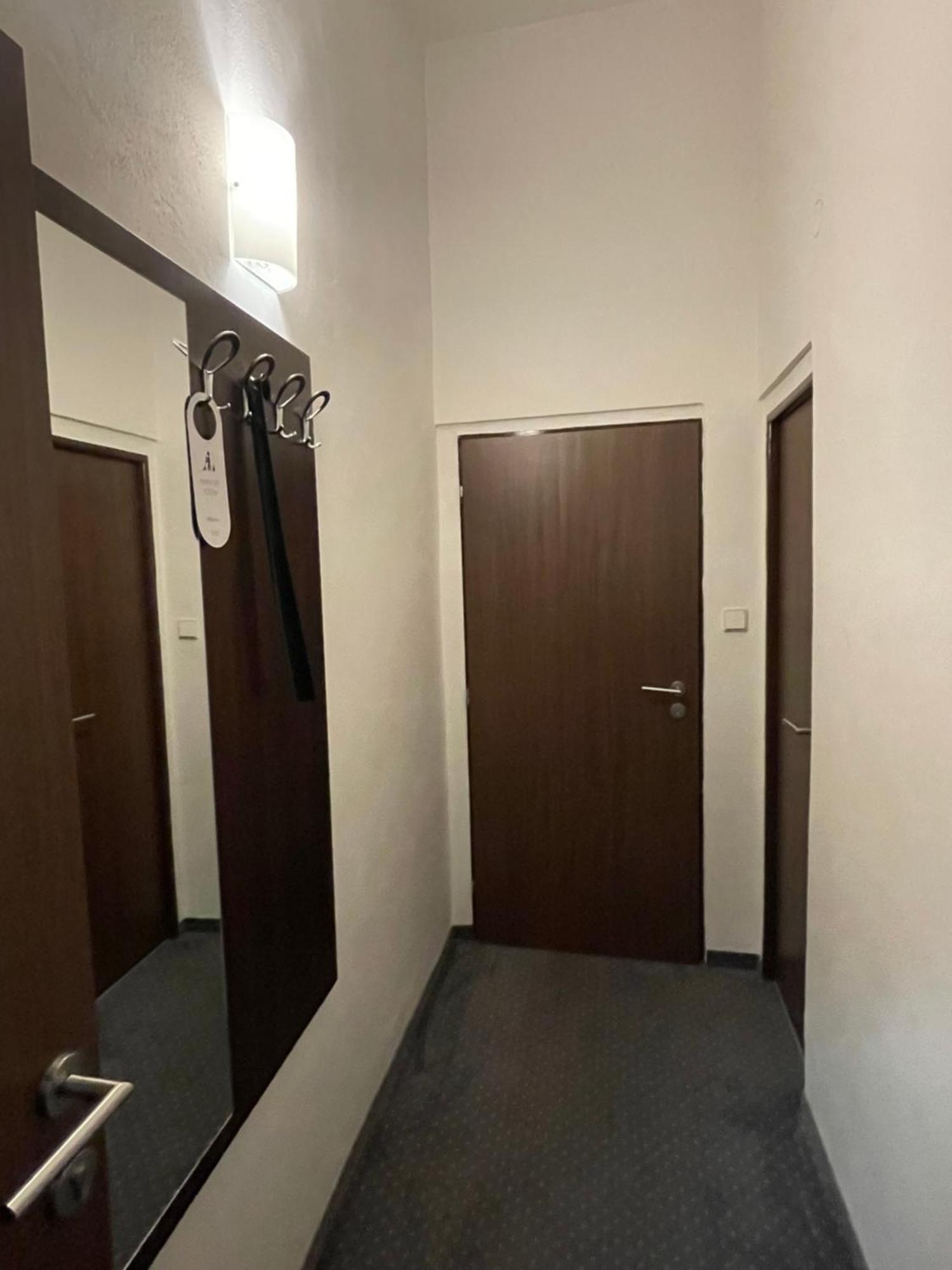 זאטק Hotel Zlaty Andel מראה חיצוני תמונה